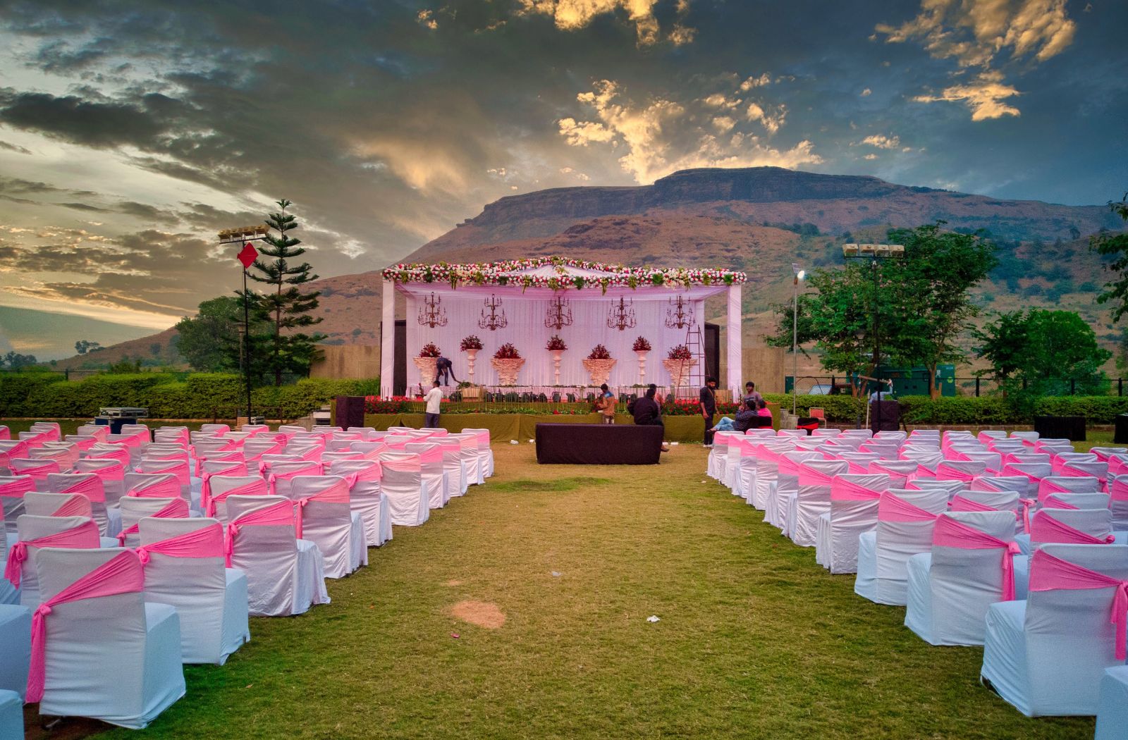 The Igatpuri Wedding Factor Most Couples Overlook in 2026